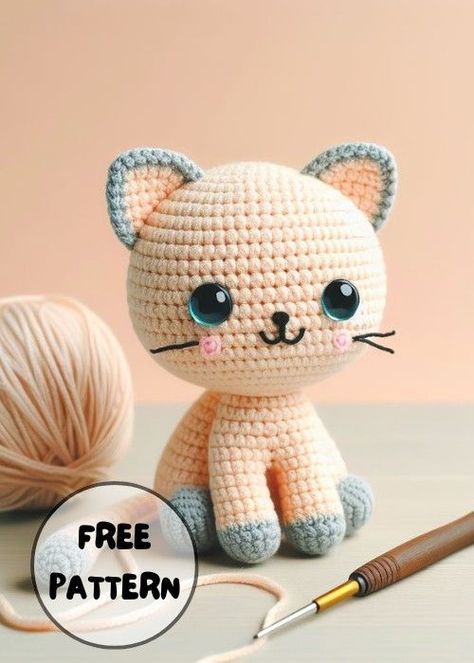 Crochet Little Cat Amigurumi Chat Crochet, Crochet Cat Pattern, Crochet Panda, Cat Amigurumi, Crochet Animals Free Patterns, Beginner Crochet Projects, Crochet Amigurumi Free, Little Cat, Crochet Animal Patterns