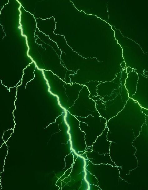 Green Aesthetic Tumblr, Hijau Neon, Marvel Wall, Verde Neon, Green Pictures, Dark Green Aesthetic, Slytherin Aesthetic, Tapeta Galaxie, Rainbow Aesthetic