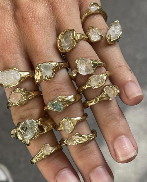 Chunky Gold Rings, Rings Summer, Chunky Gold Jewelry, Jewellery Summer, Rings Chunky, Chunky Jewellery, Beach Jewellery, Dope Jewelry Accessories, Summer Rings