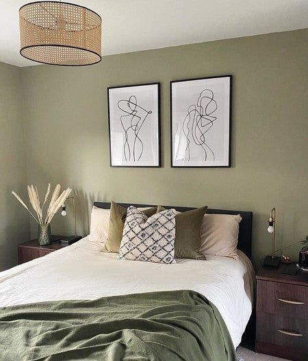 Farrow Bal, Wooden Window Frames, Sage Green Bedroom, French Gray, Dekorasi Kamar Tidur, French Grey, Spare Bedroom, Green Rooms, Bedroom Green