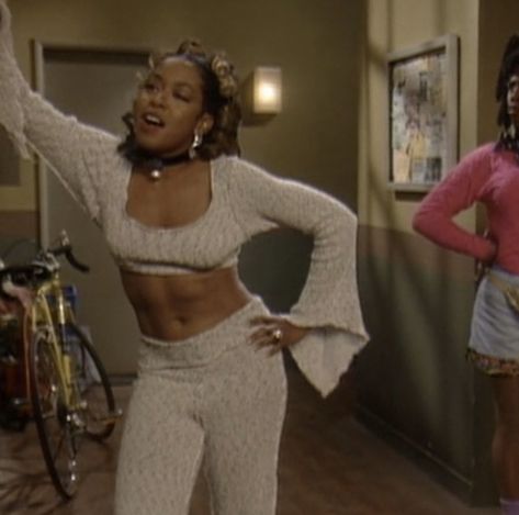 Martin Outfits 90s, Tichina Arnold 90s, Tichina Arnold, 90s 2000s Fashion, Black Actresses, Outfit 90s, Black Pants Casual, 90s Outfit, Braids For Black Hair