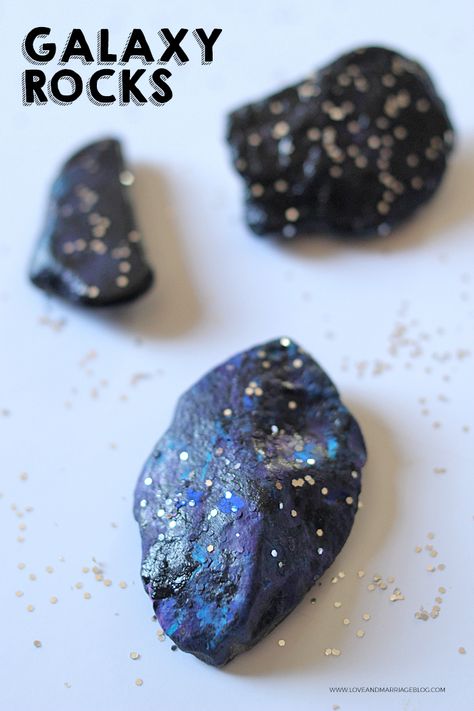 Galaxy Rocks - Love and Marriage Galaxy Rocks, Diy Galaxie, Galactic Starveyors Vbs 2017, Galaxy Crafts, Galaxy Projects, Galaxy Party, Galaxy Slime, Sistem Solar, Diy Galaxy