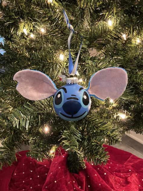 Stitch Ornaments Diy, Diy Stitch, Stitch Ornaments, Stitch Quotes, Lilo And Stitch Quotes, Disney Christmas Ornaments, Stitch Quote, Diy Disney, Ornament Exchange