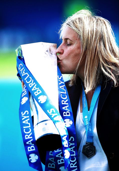 Chelsea Women Fc, Emma Hayes, Chelsea Women, Football Trophies, Super League, Chelsea Football Club, Stamford Bridge, Chelsea Football, Professional Football