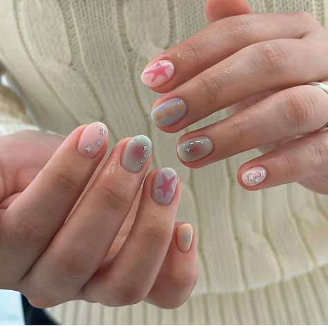 Nails Trends 2024 Summer, Blue Mismatched Nails, Summery Nails 2024 Short, Summer Nail 2024 Trends Short, Trending Nails For Summer 2024, Short Nails 2024 Trends Summer, Summer Korean Nails, Short Nail Designs Minimal Natural, Short Nails Korean Style