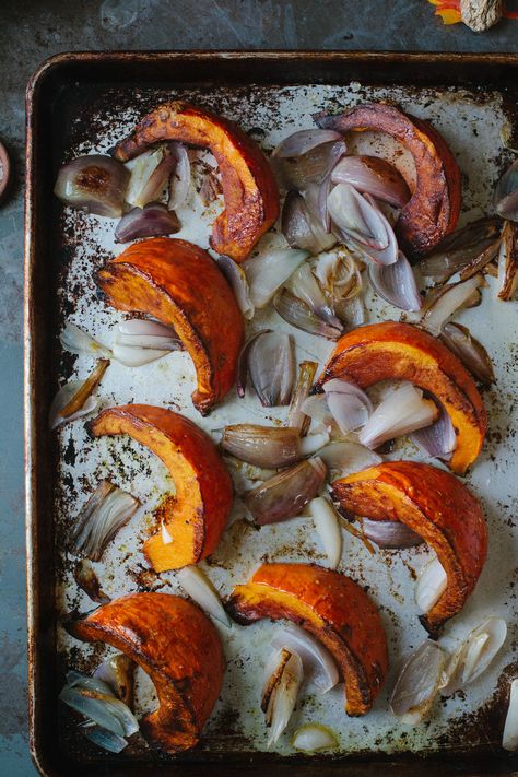 A Simple Recipe for Roasted Red Kuri Squash - A Daily Something Kuri Squash Recipe, Crowd Food, Red Kuri Squash, Vegan Autumn, Misfits Market, Winter Squash Recipes, Pumpkin Inspiration, Coconut Baking, Vegetarian Foods