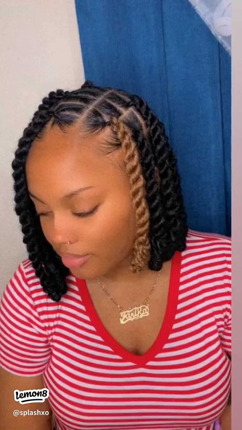 Invisible Loc Bob Twist, Invisible Locs Twist Bob, Weaving Styles For Natural Hair, Bob Locs Hairstyles, Invisible Locs Hair, All Back Weaving With Natural Hair, Locs Bob Hairstyle, Loc Bob Styles Dreads, Invisible Locks Hairstyle