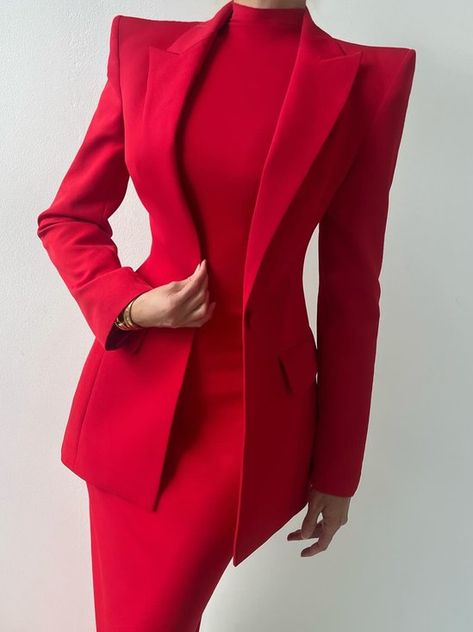 Family Website, Blazer Casual, Elegant Jacket, Ladies Blazer, Types Of Coats, Turtleneck Dress, Elegante Casual, Plus Size Maxi, Long Sleeve Blazers