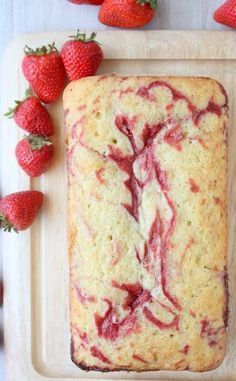 Best Strawberry Cake Recipe, Swirl Pound Cake, Baked Desserts, Strawberry Cake Recipes, Creative Baking, Pound Cakes, Cake Walk, Strawberry Cakes, Strawberry Desserts