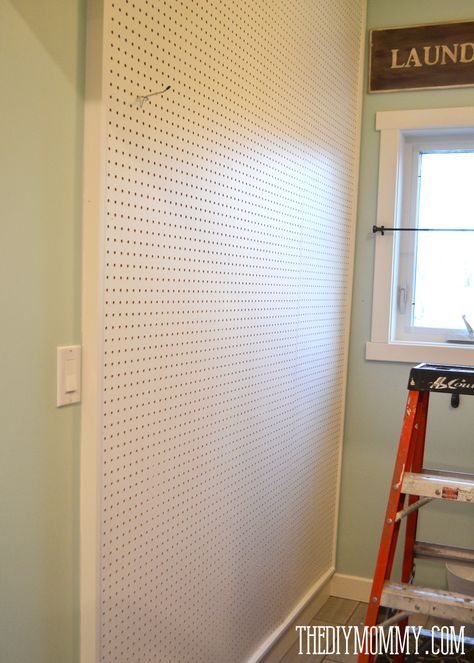 Pegboard Door, Craft Room Pegboard Ideas, Room Pegboard Ideas, Hide Door, Craft Room Pegboard, Framed Pegboard, Room Pegboard, Diy Craft Table, Peg Board Walls