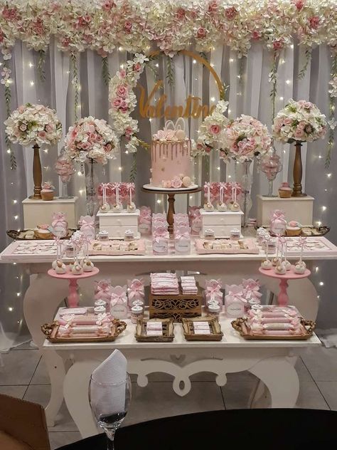 Pink Quince Theme, Sweet 16 Party Planning, Quince Decor, Sweet Table Wedding, Sweet 15 Party Ideas Quinceanera, Sweet 15 Party Ideas, Quince Themes, Sweet 16 Party Decorations, Quinceanera Pink