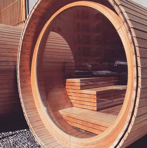 Outdoor Sauna Kits, Cold Dip, Mobile Sauna, Sauna Kits, Wood Sauna, Scandinavian Cabin, Homes In France, Barrel Sauna, Spa Ideas