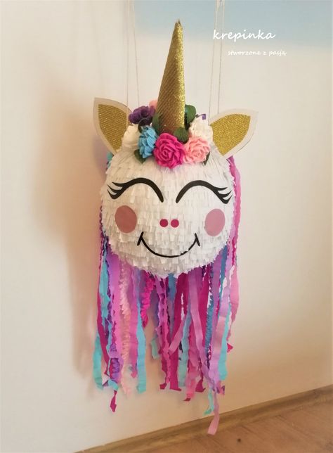 Ballon Pinata, Piñata Ideas, Diy Pinata, Rainbow Party, 5th Birthday, Diy And Crafts, Novelty Christmas, Christmas Ornaments, Holiday Decor