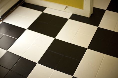 Black and white checkerboard floors are classic and you can create them without setting a single tile. I transformed my tile entry way with paint and you can too! Checkerboard Tile Floor, Checkerboard Tile, Diy Painted Floors, Painting Tile Floors, Checkerboard Floor, Painting Ceramic Tiles, Painted Floor, Black And White Tiles, Ceramic Floor Tiles