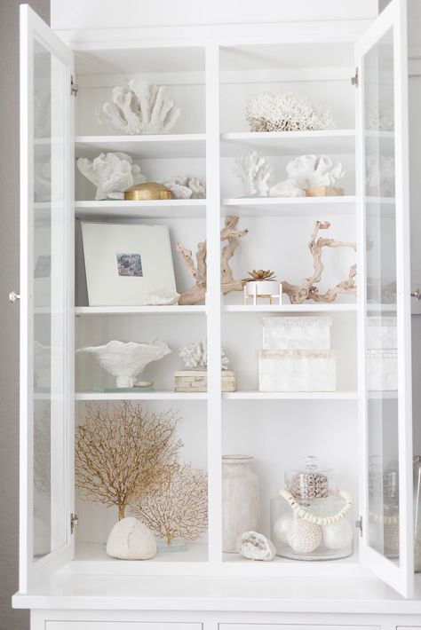 Shelf Styling, Shelf Styling Living Room, Shelf Styling Built Ins, Shelf Styling Decor, How to Style Your Shelves, Coastal Bookcase Styling,  | Iris Nacole Coastal Bookcase, Deco Marine, Bookcase Styling, Bookcase Decor, Coastal Living Rooms, Coastal Bedrooms, Living Room Bookcase, Beach House Interior, Coastal Living Room