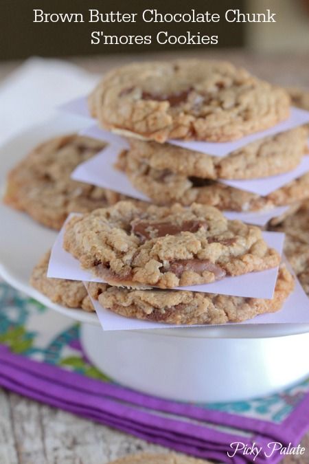 Brown Butter Chocolate Chunk S'mores Cookie Recipe Smore Cookies, Smores Cookies Recipes, Smores Cookie, Small Cookies, Picky Palate, Smores Cookies, Favorite Cookie Recipe, Chocolate Chunk, Chocolate Chunk Cookies