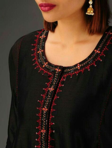 Black Hand Embroidery Kurti, Hand Embroidery On Black Kurti, Hand Embroidery On Kurta, Kameez Neck Designs, Salwar Kameez Neck Designs, Embroidery Kurtis, Design Kurta, Latest Salwar Kameez, Embroidered Kurti