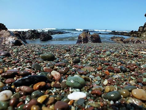 Moonstone Beach State Park, Cambria California Cambria California, Stone Beach, Moonstone Beach, Beach Sky, Small Container, Weather Underground, Pretty Beach, Pismo Beach, California Travel Road Trips