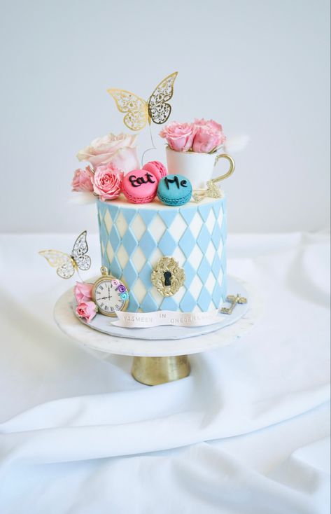 Wonderland Cake Ideas, Alice In Wonderland Cake Ideas, Alice Cake, Alice In Onederland, Alice In Wonderland Cake, Houston Foodie, Wonderland Cake, Onederland Birthday Party, 3 Birthday