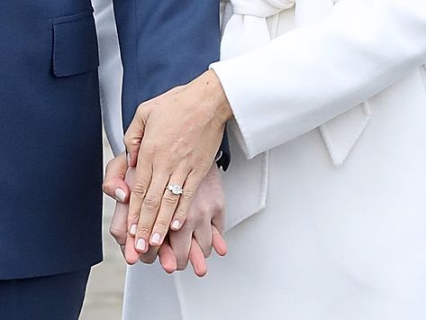 Meghan Markle Wore A Classic Nail Shade For Her Royal Engagement Debut | She’s already following royal protocol. Megan Markle Nails, Royal Nails, Royals Nails, Nail Discoloration, Simple Art Designs, Nail Polish Brush, Classic Nail, Gel French Manicure, Essie Nail Colors