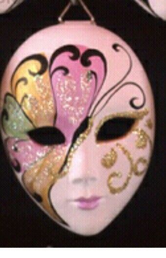 Mask Design Ideas Paint, Volto Mask, Mask Dolls, Italian Masks, Masquerade Mask Diy, Theme Carnaval, Face Mask Design Ideas, Venetian Carnival Masks, Ceramic Mask