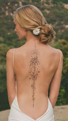 Spinal Tattoo, Boho Tattoos, Spine Tattoos For Women, Spine Tattoo, Back Tattoo Women, Spine Tattoos, Elegant Tattoos, Feminine Tattoos, Nature Tattoos