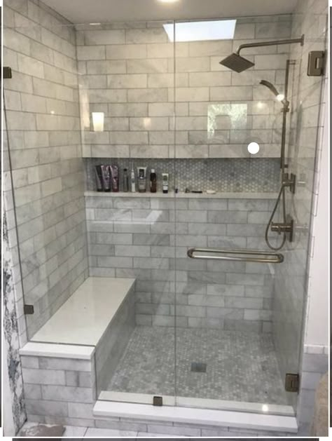 Makeover Kamar Mandi, Bathroom Remodel Shower, Trendy Bathroom, Bathroom Inspo, Simple Bathroom, Shower Remodel, Bathroom Remodeling, Shower Stall, Remodeling Ideas