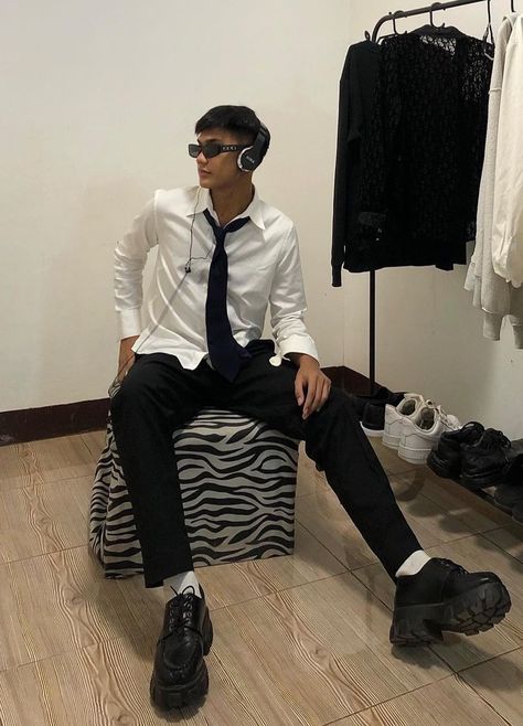 Formal Outfits With Loafers, Black Tie Outfit Aesthetic, Chunky Shoes Men Outfit, Semi Formal Aesthetic Outfits Men, Formal Aesthetic Outfit Men, Boots Outfit Men Aesthetic, Semi Formal Men Outfit Aesthetic, Headphones Outfit Aesthetic, Business Core Aesthetic Outfit Men