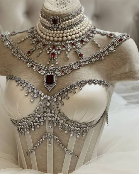 Malyarova Olga, Corset Fashion, Fantasy Dresses, Fairytale Dress, Fantasy Dress, Fantasy Jewelry, Fantasy Clothing, Fantasy Fashion, Cabaret