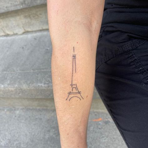 Chantal's Corner on Instagram: “My Eiffel Tower tattoo that I got done while we were in Paris. It’s one of the flash tattoos from @tattoometooparis. I walked in, they were…” Effiel Tower Tattoo, Paris Tattoo Ideas, Paris Tattoos, Eiffel Tower Tattoo, Tower Tattoo, Paris Tattoo, Flash Tattoos, The Flash, Flash Tattoo