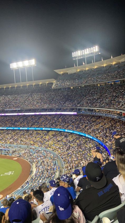 Dodger game Dodgers Game, Baseball Wallpaper, Mlb Wallpaper, Dodger Game, Summer Wishlist, Sports Media, Bleed Blue, Dodger Stadium, Dodgers Baseball