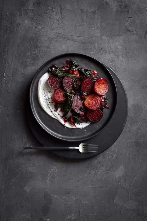 Glazed Beets, Neutral Photography, Recipe Book Design, Food Photography Composition, Food Plating Techniques, Moody Food Photography, Coffee Shop Photography, Modern Food, Black Food