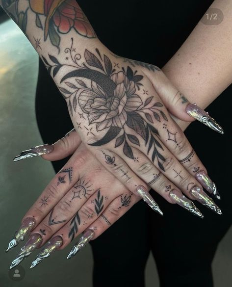 Hand Tattoos For Women Geometric, Hand Tattoos For Women Lightning, Astrological Hand Tattoo, Hand Cover Ups Tattoos, Ornate Finger Tattoos, Female Hand Tattoos Ideas, Blackwork Finger Tattoo, Magnolia Hand Tattoo, Hand Filler Tattoos