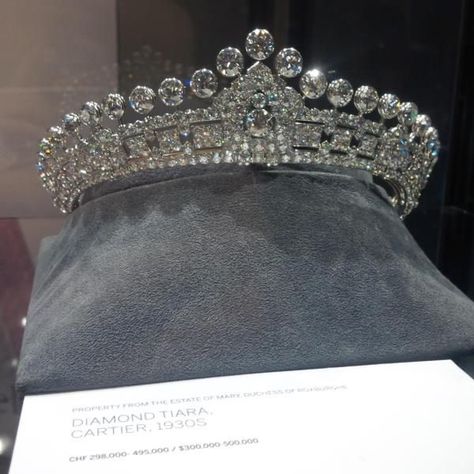 Real Diamond Tiara, Duchess Tiara, Cartier Tiara, British Crown Jewels, The Folk Of The Air, Jude Duarte, Folk Of The Air, Cartier Diamond, Tiaras Jewellery