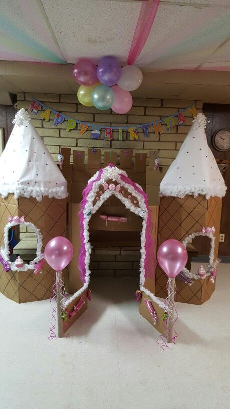 Candy Land Castle Diy, Candyland Hallway Theme, Candy Castle Candyland, Candy Land Float, Lifesize Candyland, Candyland Castle, Candyland Theme, Candy Castle, Candy Themed Party