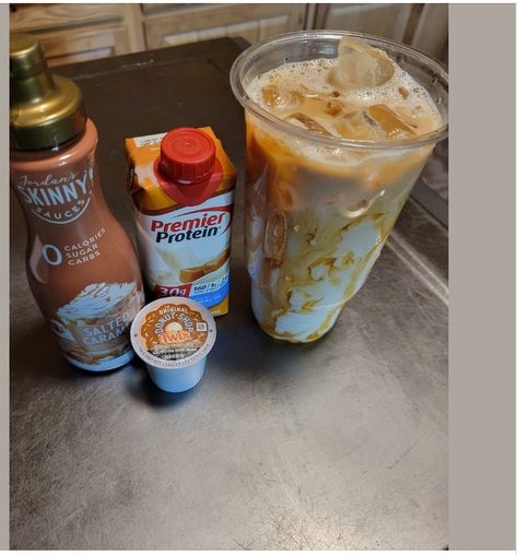 Protein Shake Coffee Recipes, Salted Caramel Protein Shake, Cold Coffee Drinks Recipes, Protein Drink Recipes, Homemade Coffee Drinks, Coffee Recipes Starbucks, Protein Coffee, Protein Shake Smoothie, Easy Coffee Recipes