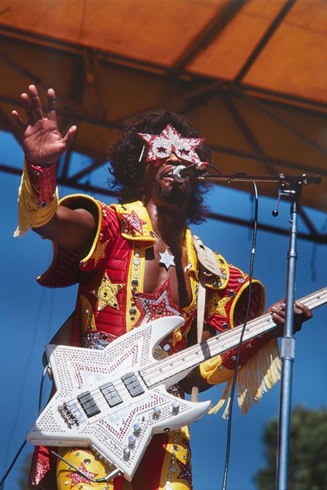 Funk And Soul Aesthetic, 1970s Music Aesthetic, Musicians Aesthetic, Bootsy Collins Aesthetic, Music 70s Aesthetic, 1970 Music Aesthetic, 60s Soul Music Aesthetic, 70s Concert Photography, Bootsy Collins