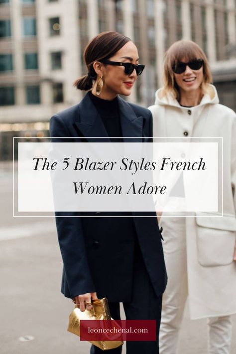 Jumper Outfit Women, Winter Dresses With Boots, French Wardrobe Basics, Wardrobe Essentials List, Travel Blazer, Classic Outfits For Women, Basic Wardrobe Essentials, Classic Wardrobe Essentials, Spring Wardrobe Essentials