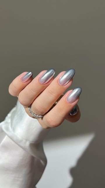 Aistė Haas on Instagram: "🌬️🌊 grayish blue ombre nails as crisp as the fall air 🌧️  *products used are linked on my amzn in the bio  _____ *affiliate #fallnails #chromenails #ombrenails  #bluenails #nails #nailinspo #nailtutorials #diynails white blue gray gradient nails, almond nails, simple classy autumn" Gradient Nails Almond, Chrime Nails, Almond Nails Simple, Classy Autumn, Blue Ombre Nails, Gray Gradient, Grayish Blue, Greyish Blue, Nails Almond