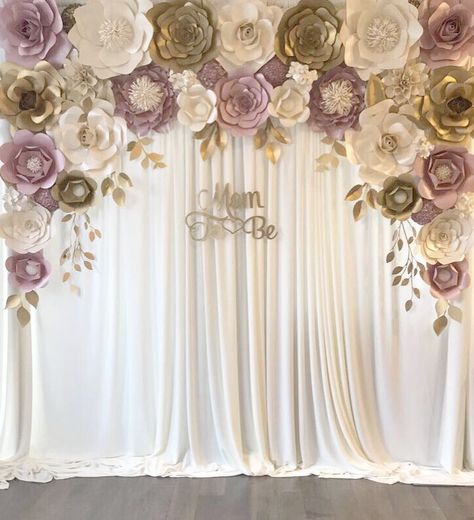 Mom to be paper flower backdrop/gender reveal/baby shower Spring Paper Flowers, Giant Paper Flowers Diy, Pink Baby Shower Decorations, Girl Shower Themes, Diy Baby Shower Decorations, Trendy Baby Shower Ideas, Purple Themes, Paper Flower Backdrop