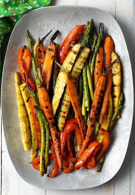 The Best Grilled Vegetables Marinade - This easy marinated grilled vegetables recipe is simply the best for grilling your favorite veggies as a healthy, hearty, and flavorful summer side dish. #grilledvegetables #grilledveggies #marinatedveggies #marinatedvegetables #vegetablemarinade #howtogrillveggies #howtogrillvegetables #aspicyperspective Veggie Marinade Recipes, Vegetable Marinade Recipes, Grilled Vegetable Marinade, Veggie Marinade, Best Grilled Vegetables, Marinated Grilled Vegetables, Grilled Pork Tenderloin Recipes, Steak Marinades, Vegetable Marinade