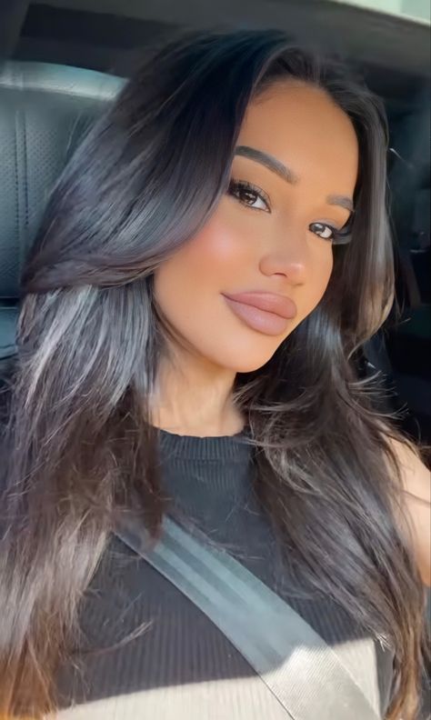 Janet Guzman, Nice Outfits, Classy Aesthetic, Fashion Nova Models, Girls Makeup, Beautiful Eyes, Cute Hairstyles, Fashion Nova, Cool Outfits