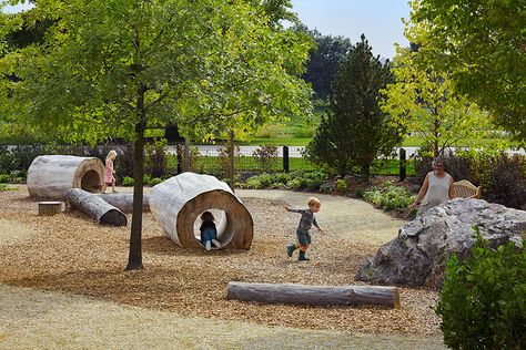 At the Chicago Botanic Garden, a New Space Helps Kids Deeply Engage With Nature - Metropolis Urban Playground, Play Garden, Chicago Botanic Garden, Children Park, Children's Garden, Natural Playground, Playground Design, Outdoor Classroom, Children Playing