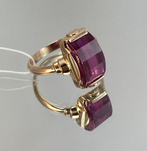 Lilac Amethyst, Stone Ring Design, Kids Gold Jewelry, Gold Jewels Design, Gold Jewelry Stores, Antique Jewelry Indian, Gold Rings Fashion, Gold Rings Jewelry, Gold Ring Designs