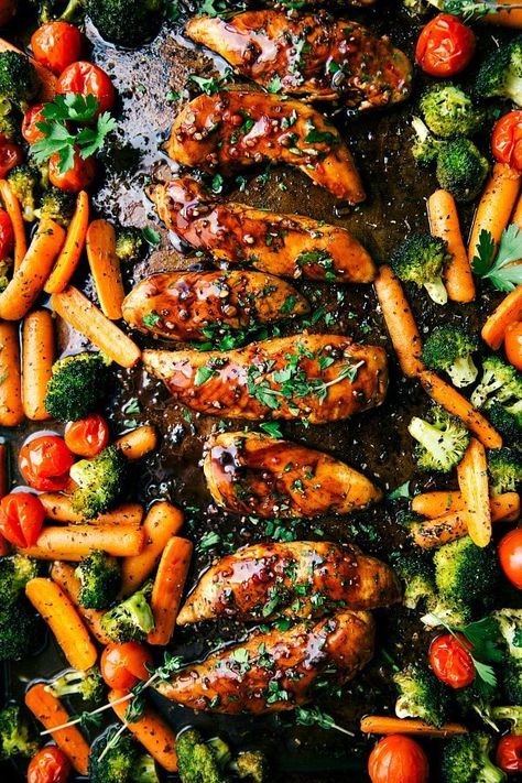 Easy Sheet Pan Dinners, Sheet Pan Suppers, Sheet Pan Dinners Recipes, One Pan Dinner, Balsamic Chicken, Paleo Lunch, Makanan Diet, Pan Recipes, Low Carb Chicken