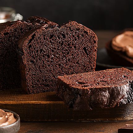 Easy Moist Chocolate Cake Recipe, Easy Moist Chocolate Cake, Bread Machine Recipes Sweet, Chocolate Bread Recipe, Easy Bread Machine Recipes, Best Bread Machine, Bread Machine Recipe, Chocolate Cake Recipe Moist, Bread Maker Recipes