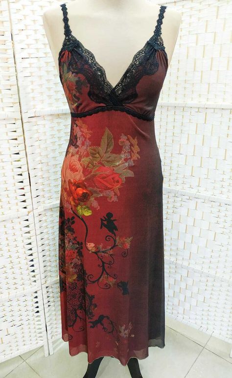 michal negrin camisole dress lace red flowers- long dress Michal Negrin Dress, Floral 90s Dress, Flower Dresses Aesthetic, Red Slip Dress Aesthetic, Red Fairycore Outfit, Red Vintage Evening Dress, Fairygrunge Clothes, Red Fairy Dress, Slip Dress Vintage