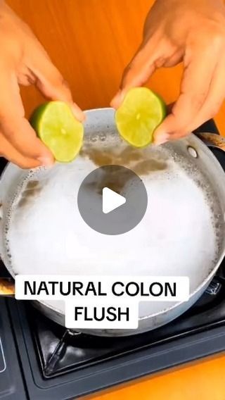 Colon Flush, Homemade Colon Cleanse, Colon Cleanse Drinks, Clean Colon, Cleaning Your Colon, Colon Cleanse Recipe, Colon Detox, Colon Health, Ginger Smoothie