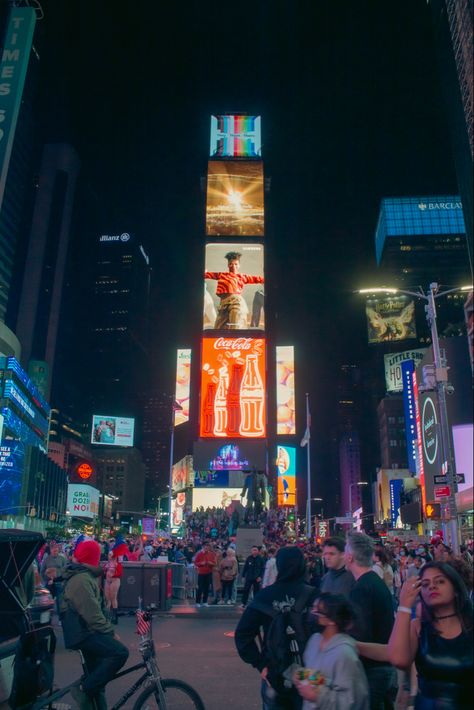 Future cyberpunk style photography big screen advertising photo street new york city manhattan times square Street Advertising Board, Mew York City, Future Cyberpunk, Movie Poster Project, Manhattan Times Square, Square Drawing, Background References, 2024 Board, American States