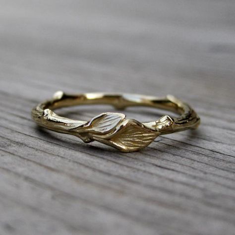 Earthy Rings, Nature Wedding Ring, Twig Wedding Band, Expensive Wedding Rings, Leaf Wedding Rings, Rustic Wedding Bands, Leaf Wedding Band, Cheap Wedding Rings, Rustic Wedding Rings